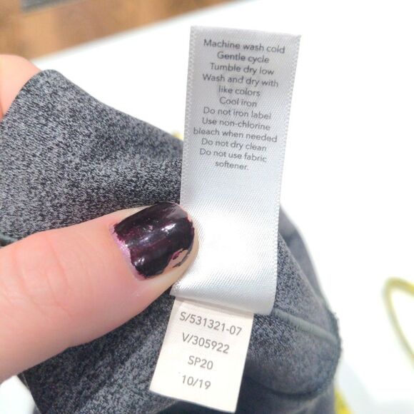 Athleta Womens Salutation Stash 7/8 Tight Powervita Size XLT Gray Athletic Yoga - Picture 8 of 11